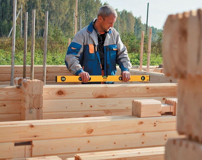 Sauna's van hout: projecten van houten gebouwen met verschillende lay-outs