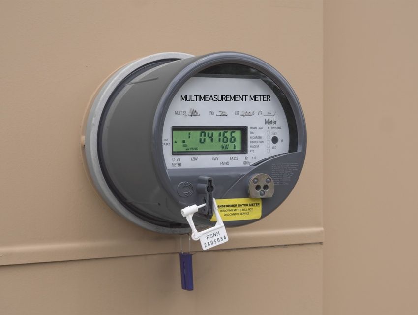 Elektriciteitsmeter met twee tarieven: voordelen en voordelen van gebruik