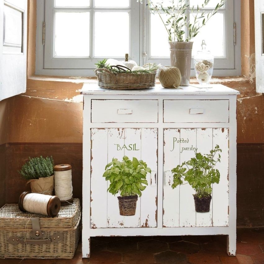 Woonkamer in Provençaalse stijl: hoe maak je een mooi, rustiek interieur