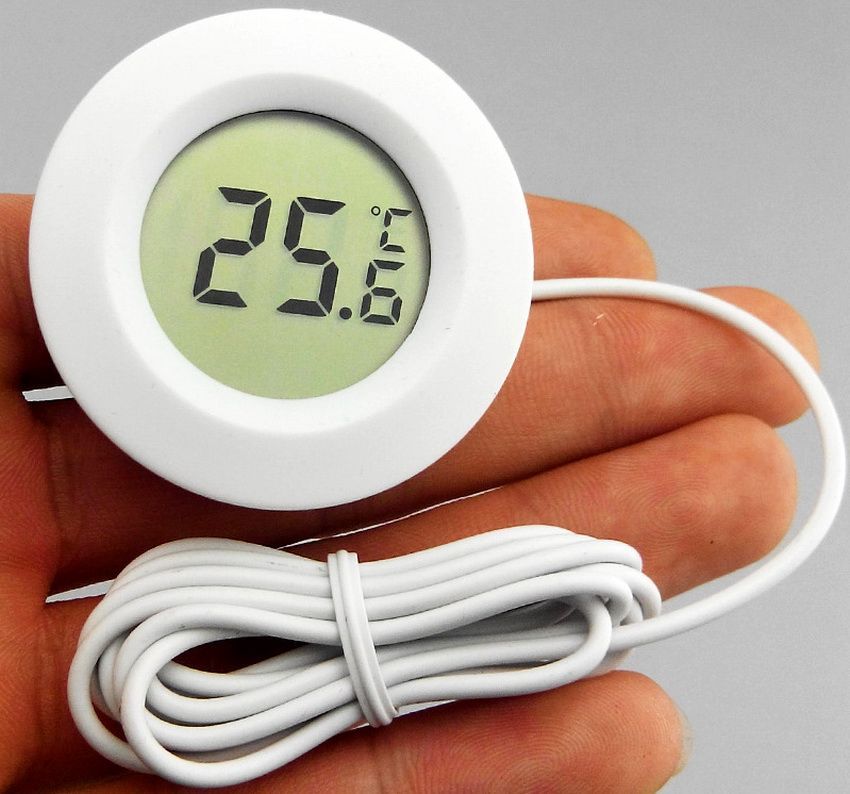 Elektronische thermometer met afstandssensor: kenmerken en voordelen