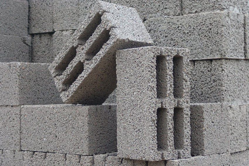 Welke blokken zijn het beste voor het bouwen van een huis: een overzicht van verschillende materialen
