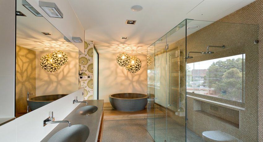 Verlichting in de badkamer, foto's van verschillende opties