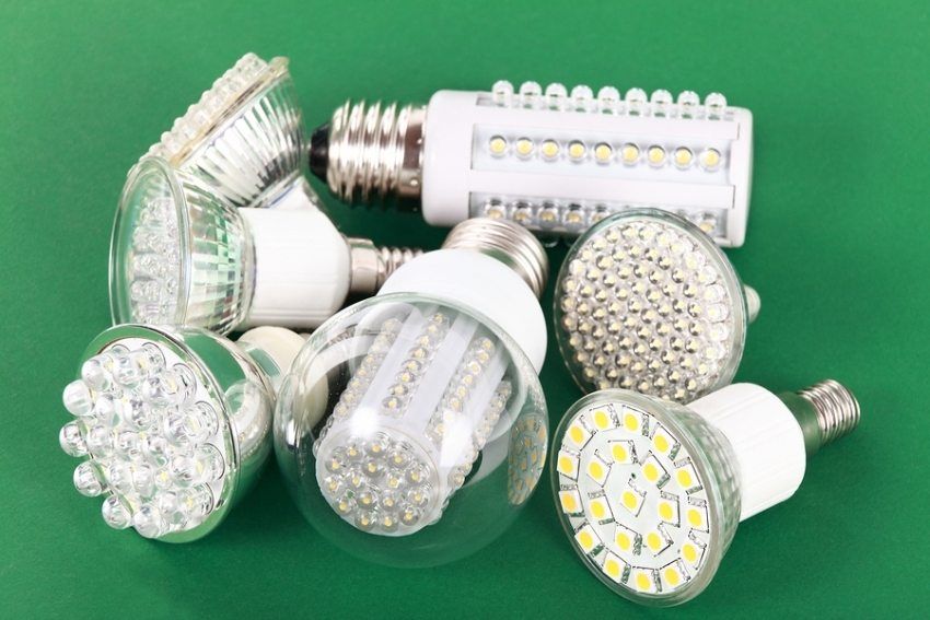 Plafond-LED-lampen voor thuis: de essentie van harmonieuze verlichting"color: #999999;">Современный рынок предлагает огромный ассортимент светодиодных светильников самого разного назначения</span>