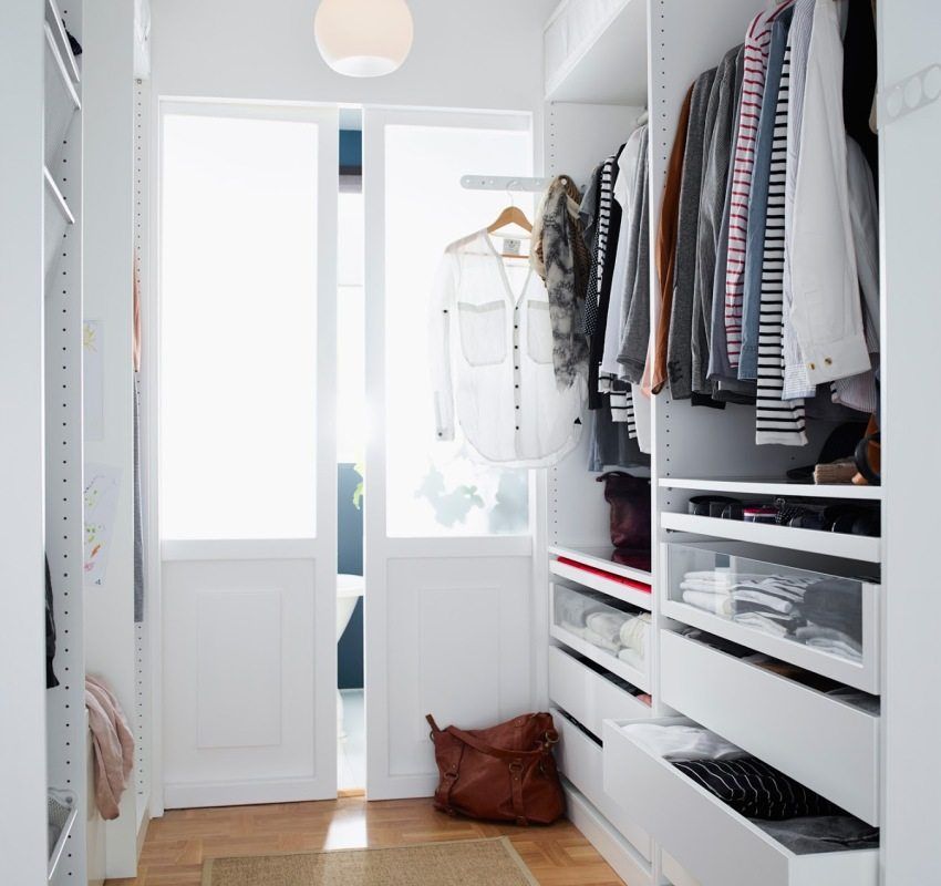 Schuifdeuren voor een kleedkamer: een overzicht van comfortabele en stijlvolle ontwerpen