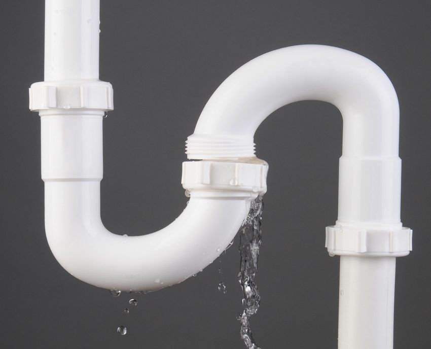 PVC-buizen voor sanitair: kenmerken van de toepassing en installatie