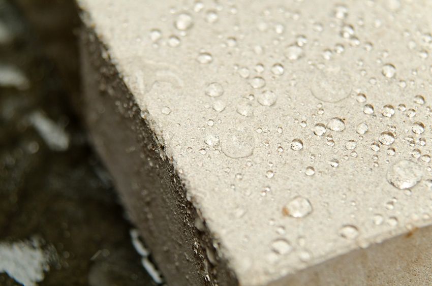 Vloeibaar glas voor beton: de universaliteit van het silicaatmengsel